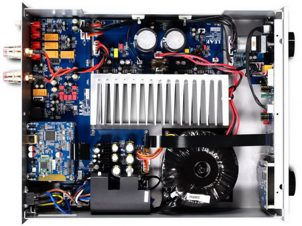 Leak Stereo 230, Silver