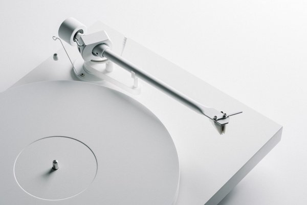 Pro-Ject Debut PRO (2M White) Satin White