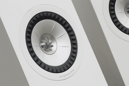 KEF Q150