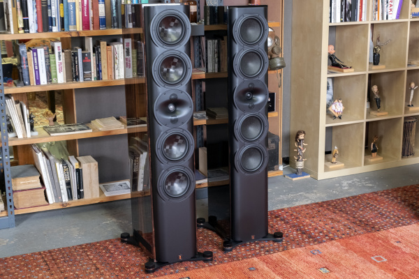Perlisten Audio R7t