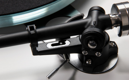 Проигрыватель винила Rega Planar 6 (ANIA PRO) Matt White
