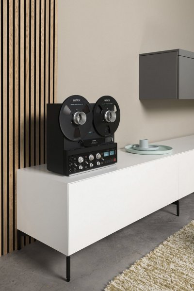 Катушечный магнитофон Revox B77 MK III