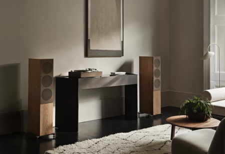 KEF R7 Meta
