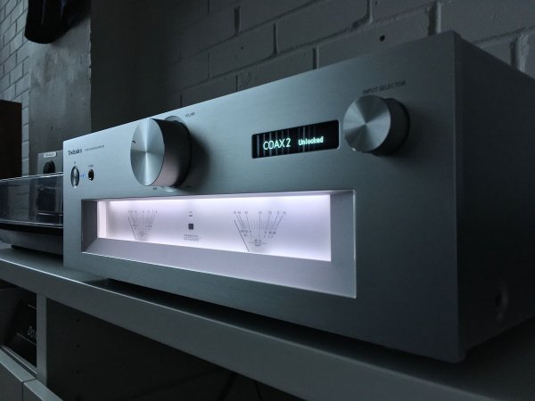 Technics SU-G700