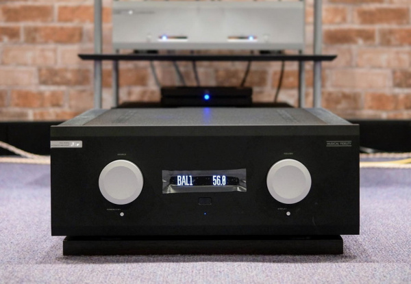 Musical Fidelity M8xi