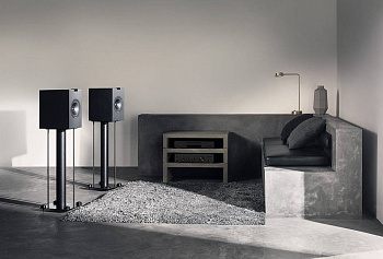 KEF Q150