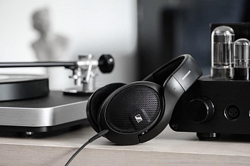 Sennheiser HD 560S