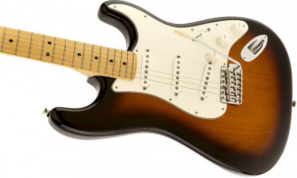 Fender American Special Stratocaster®, Maple Fingerboard, 2-Color Sunburst	