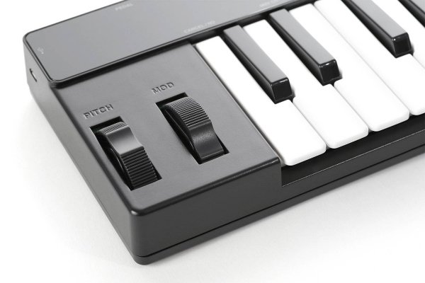 IK Multimedia iRig Keys 37