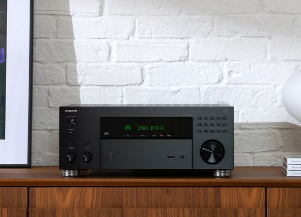 AV-ресивер Onkyo TX-RZ30