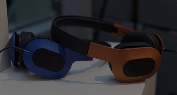 KEF M400