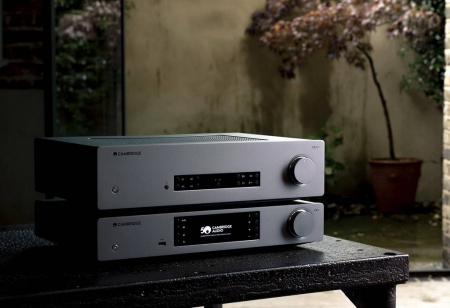 Cambridge Audio CXA81 MkII