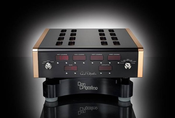 Dan D’Agostino Momentum Phonostage