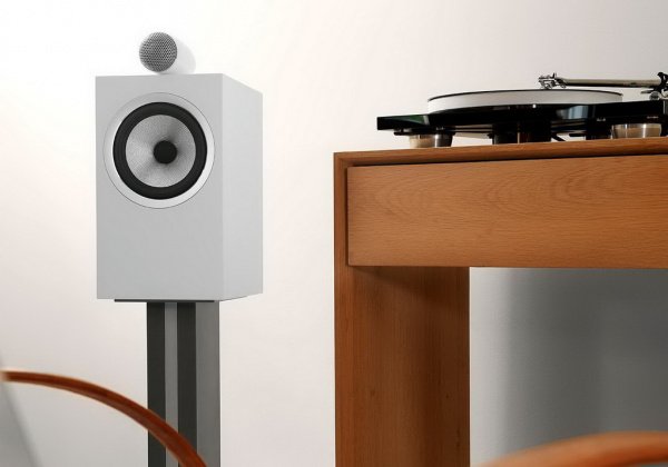 Bowers & Wilkins 705 S3