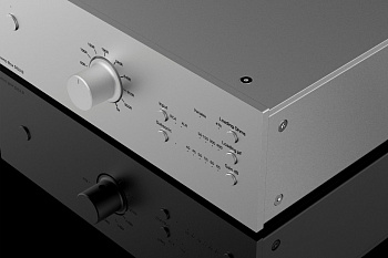Pro-Ject Phono Box DS3 B