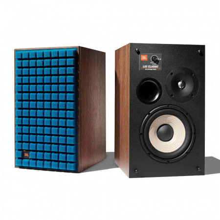 JBL L82