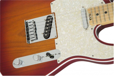 Fender American Elite Telecaster®, Maple Fingerboard, Aged Cherry Burst