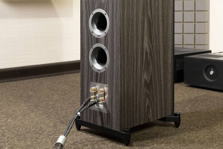 Heco Aurora 700