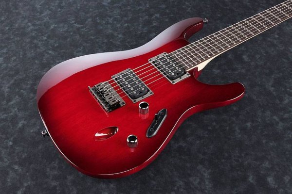 Ibanez S521-BBS BLACKBERRY SUNBURST