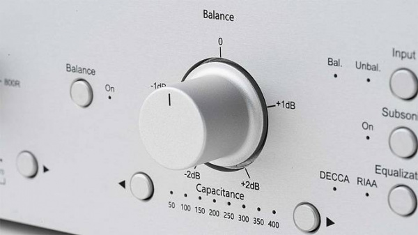 Pro-Ject Phono Box RS2