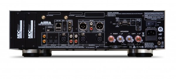 Усилитель NAD M33V2